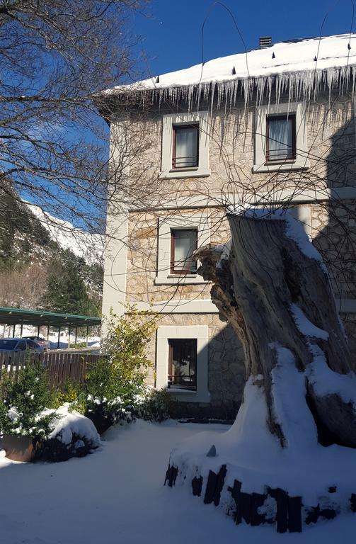 Hotel Santa Cristina Petit Spa Canfranc Exterior foto