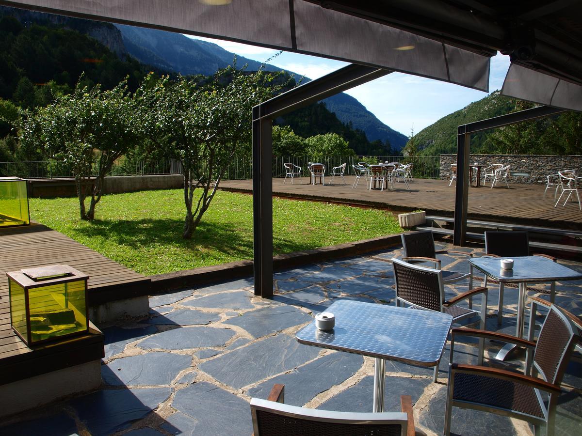 Hotel Santa Cristina Petit Spa Canfranc Exterior foto